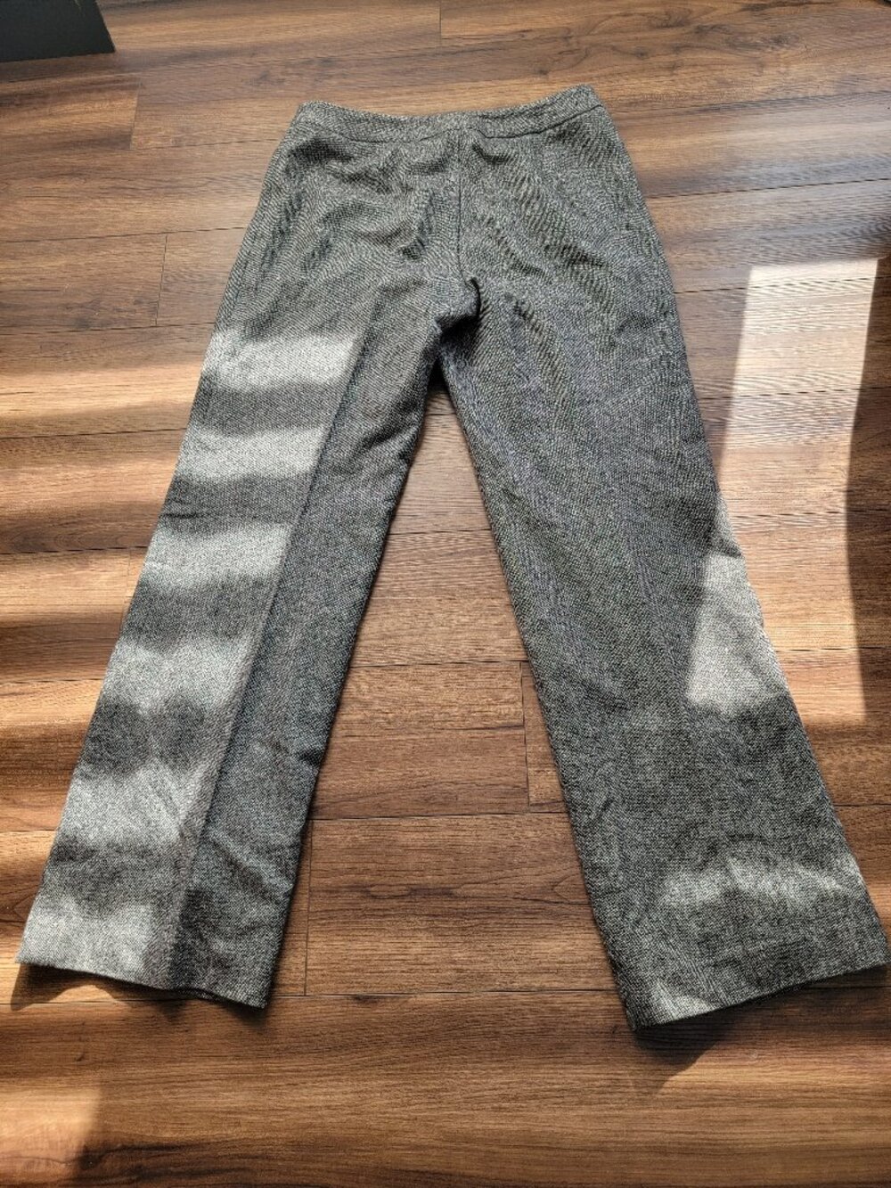 Jones New York Connection Dress Pant size 8 black & white with silver fleck